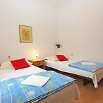 Vladimira 1569 普拉