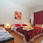 Vladimira 1569 普拉