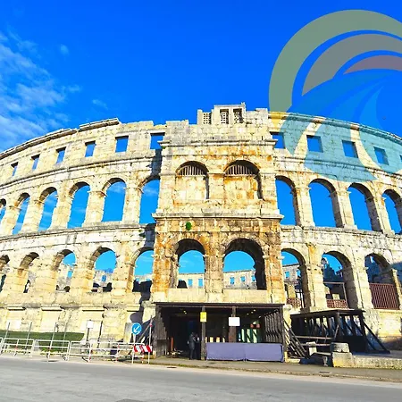 Vladimira 1569 דירה