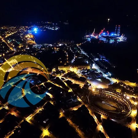 Vladimira 1569 דירה *